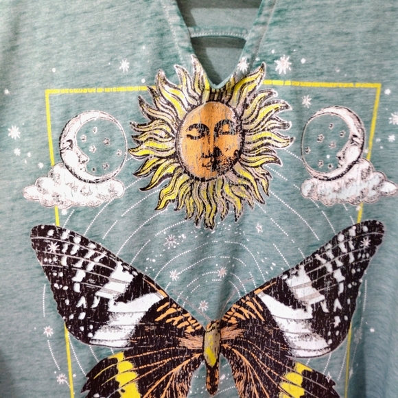 Wild Kiss Butterfly T-shirt Top Teal Sun Moon Celestial V-neck Strip Neckline - Picture 3 of 12